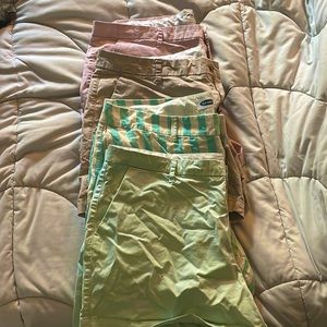 Size 16 high wasted old navy shorts. used, no stains. The blue stripped nwo tag